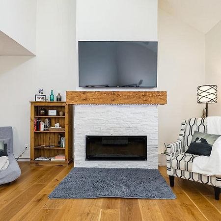 Stunning Townhouse - 3 Bdrm Blue Mountain Village Sauna! The The Blue Mountains Exterior foto